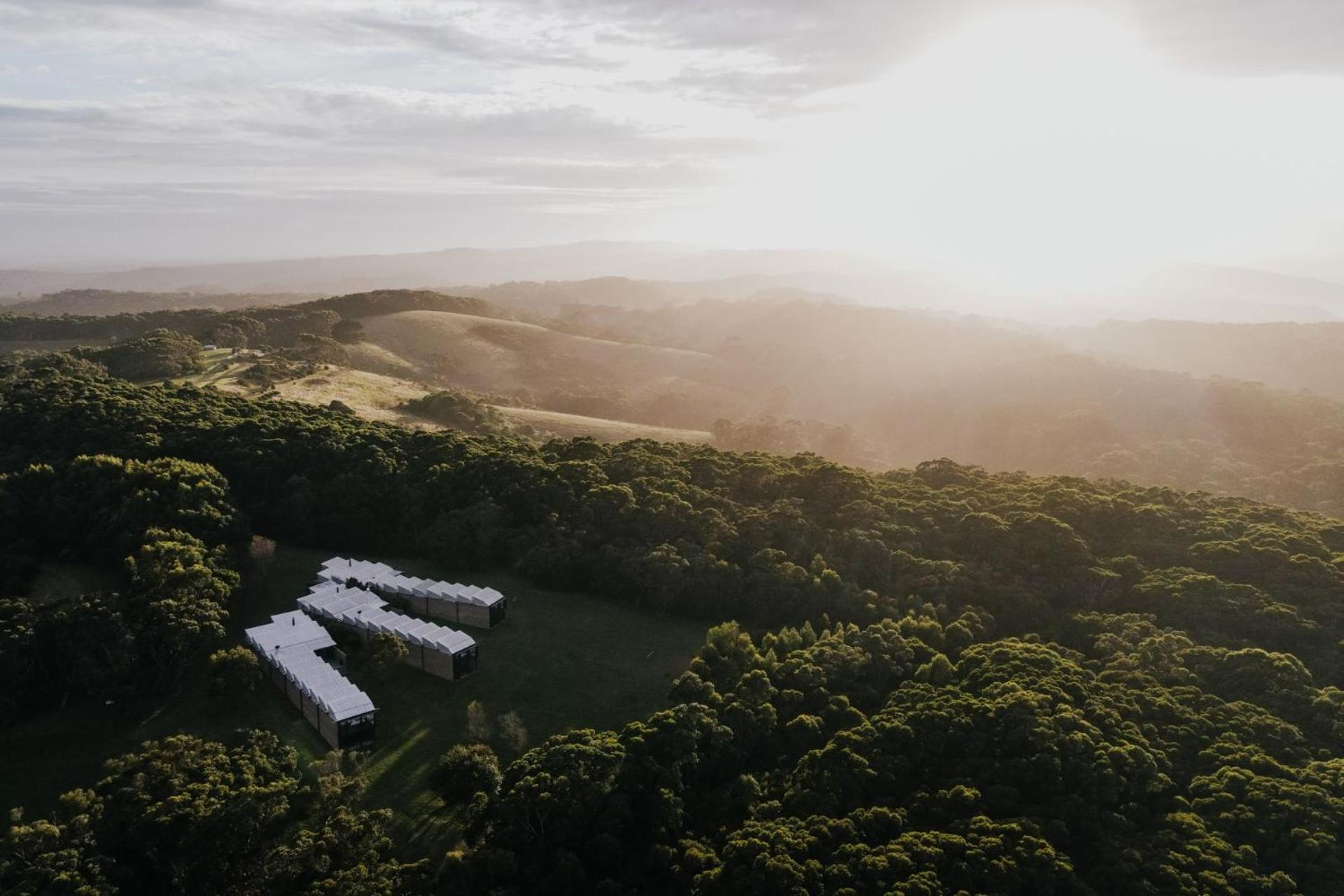 Alkina Lodge Nuru Wattle Hill Exterior photo